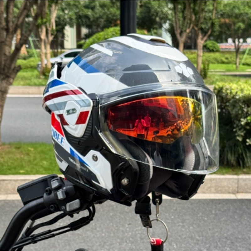 180 °   Odkrywany kask motocyk – Modular Flip Up Motorcycle Helmet Dot Approved recenzja i cena